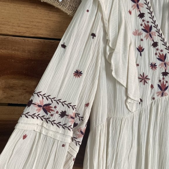 Knox Rose cream colored long sleeve top, size XS - Picture 4 of 6